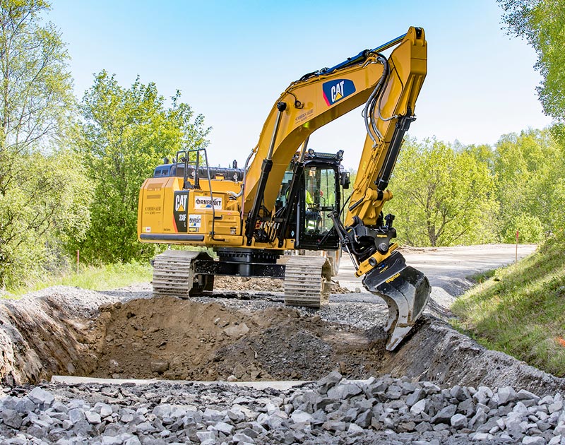Caterpillar earthmover vehicle