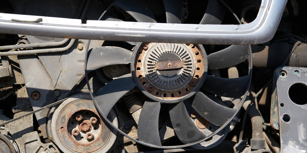 radiator fan in vehicle